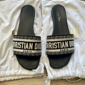 Christian Dior Dway Slides